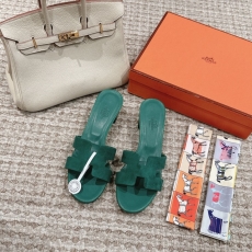 Hermes Sandals